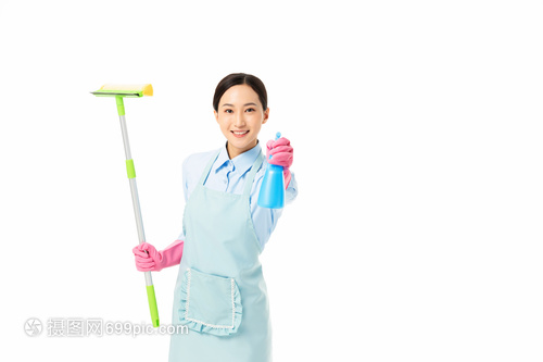 家政服務(wù)女性清潔玻璃